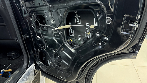 Шумоизоляция дверей Джетур X70